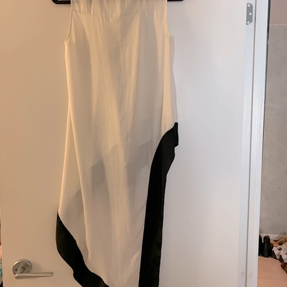 BCBG Blouse - Picture 3 of 5